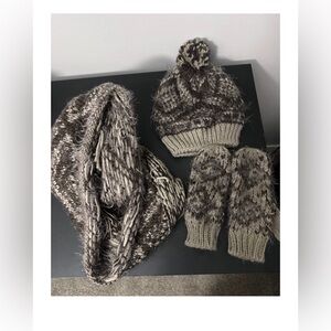 Madden Girl Winter infinity Scarf, Hat, & Mittens